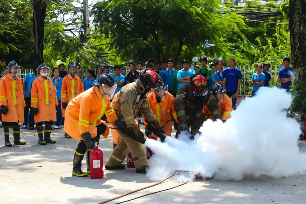 Practical fire safety and fire extinguisher training for employees
